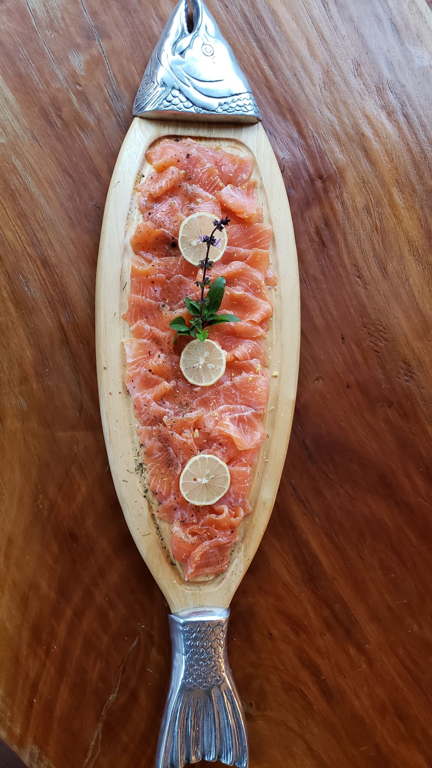 Home marinated gravlax salmon (200g)