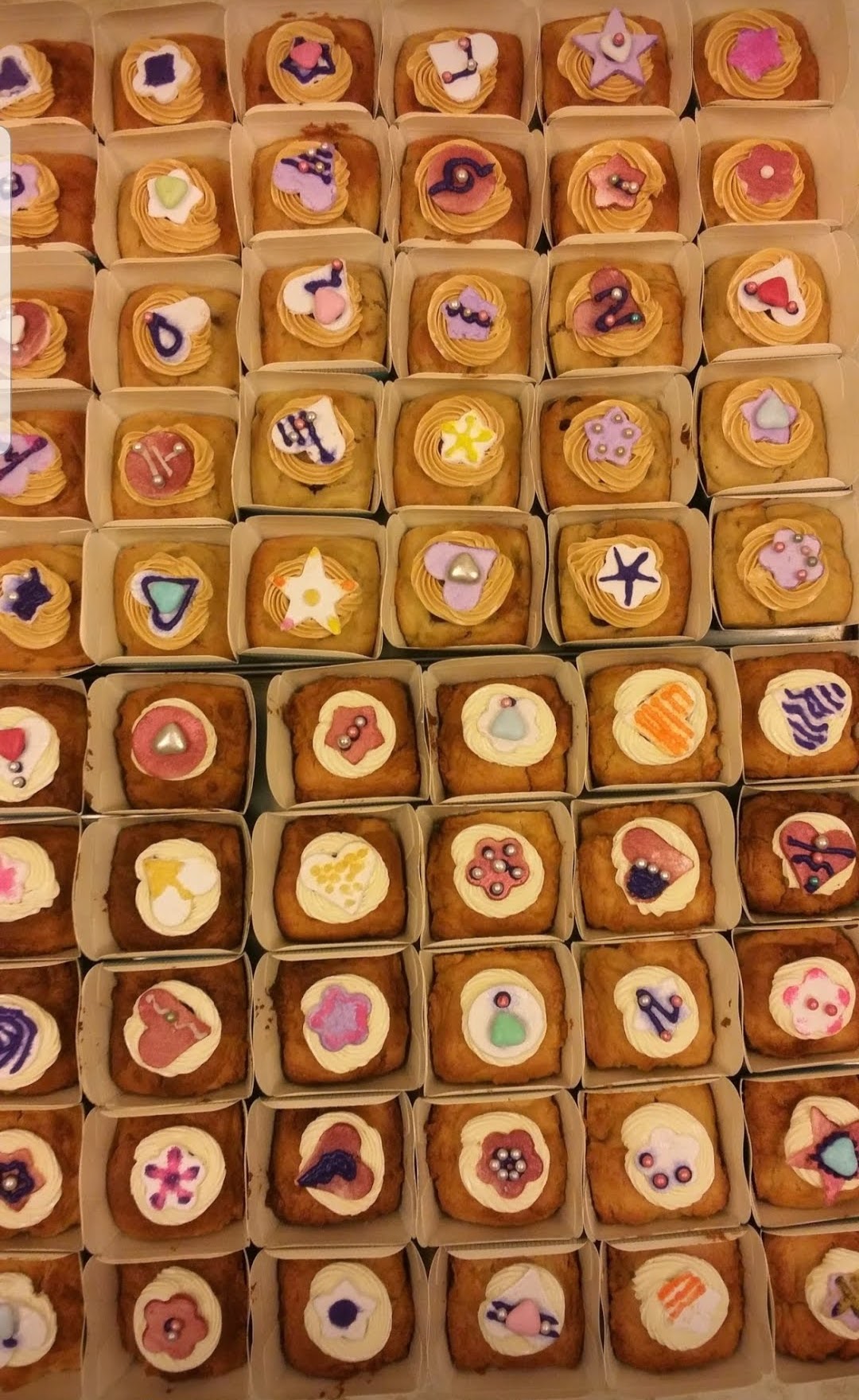 Homemade cookies, mini muffins, mini madeleine & financières